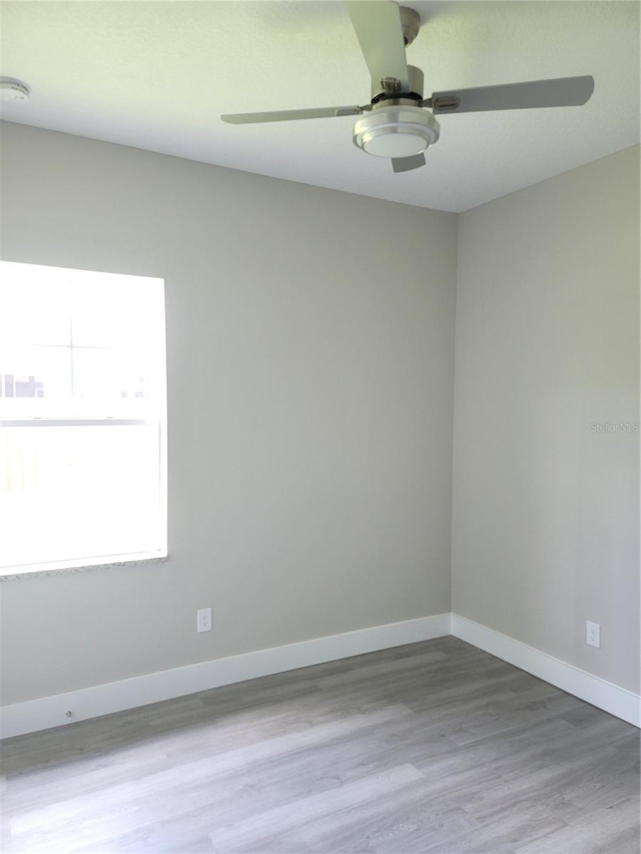 Image 14 of 21 For 1 Zoeller Court B