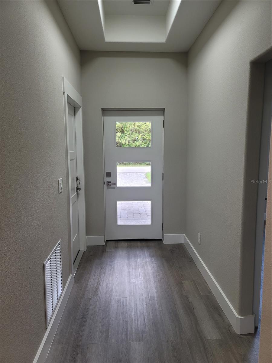 Image 3 of 21 For 1 Zoeller Court B