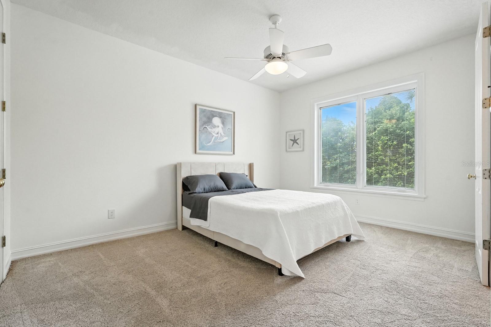 Image 42 of 80 For 8 Ivey Lane 