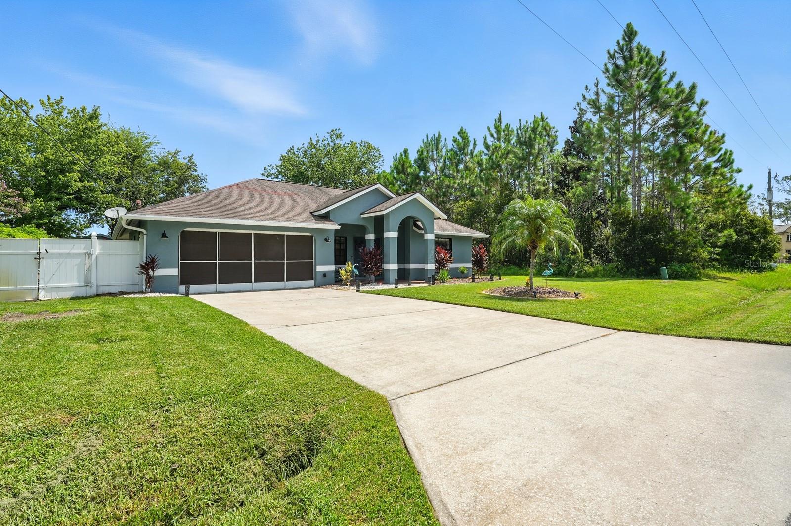 Image 2 of 37 For 86 Bayside Drive