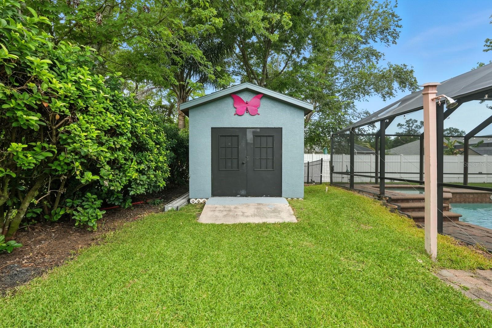 Image 34 of 37 For 86 Bayside Drive