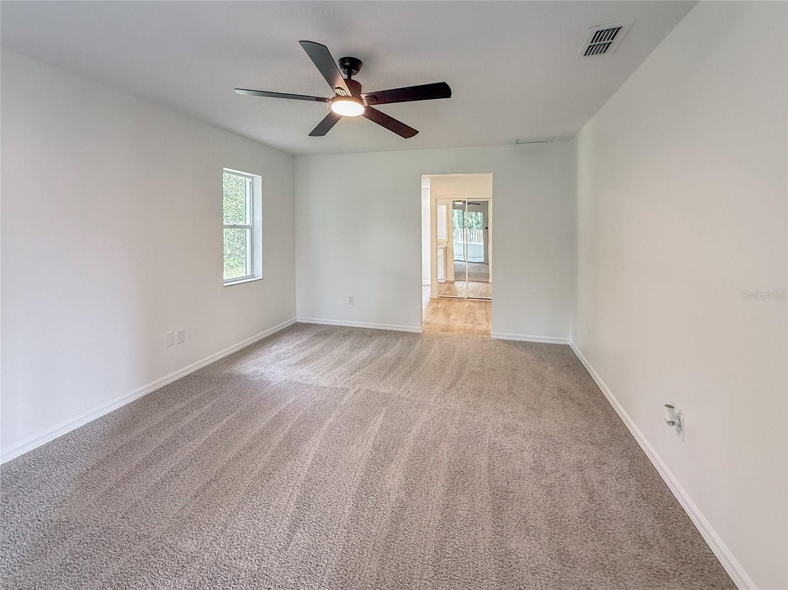 Image 41 of 63 For 32 Barrister Lane