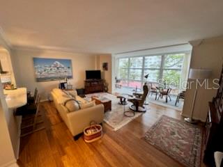 Image 9 of 37 For 1224 Peninsula Drive 422