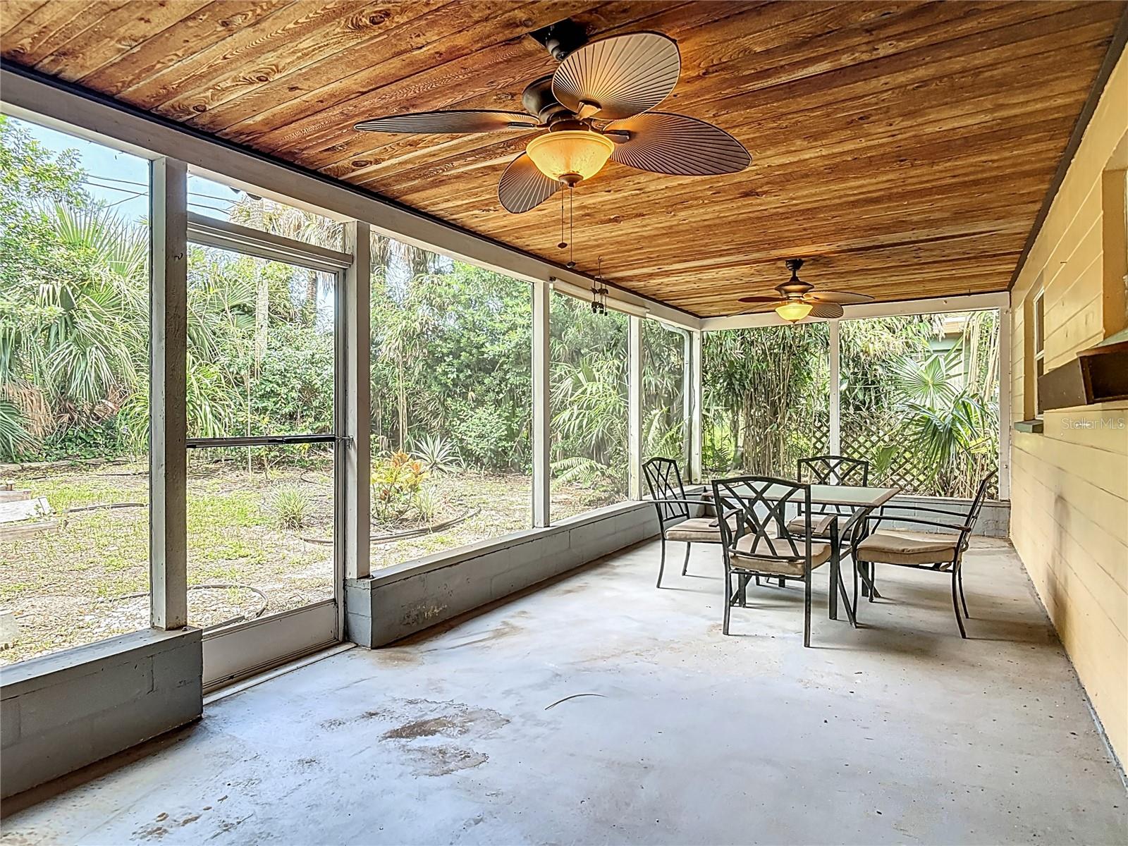 Image 31 of 38 For 213 Lynnhurst Drive