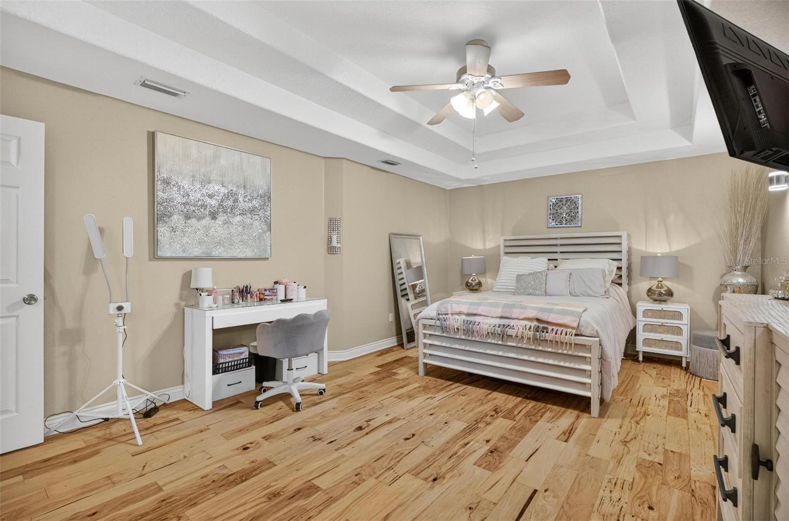 Image 37 of 76 For 91 Lancelot Drive