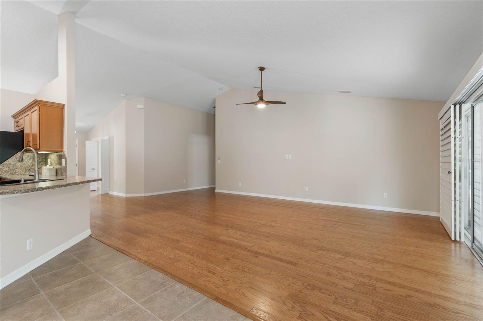 Image 10 of 61 For 105 Woodside Drive