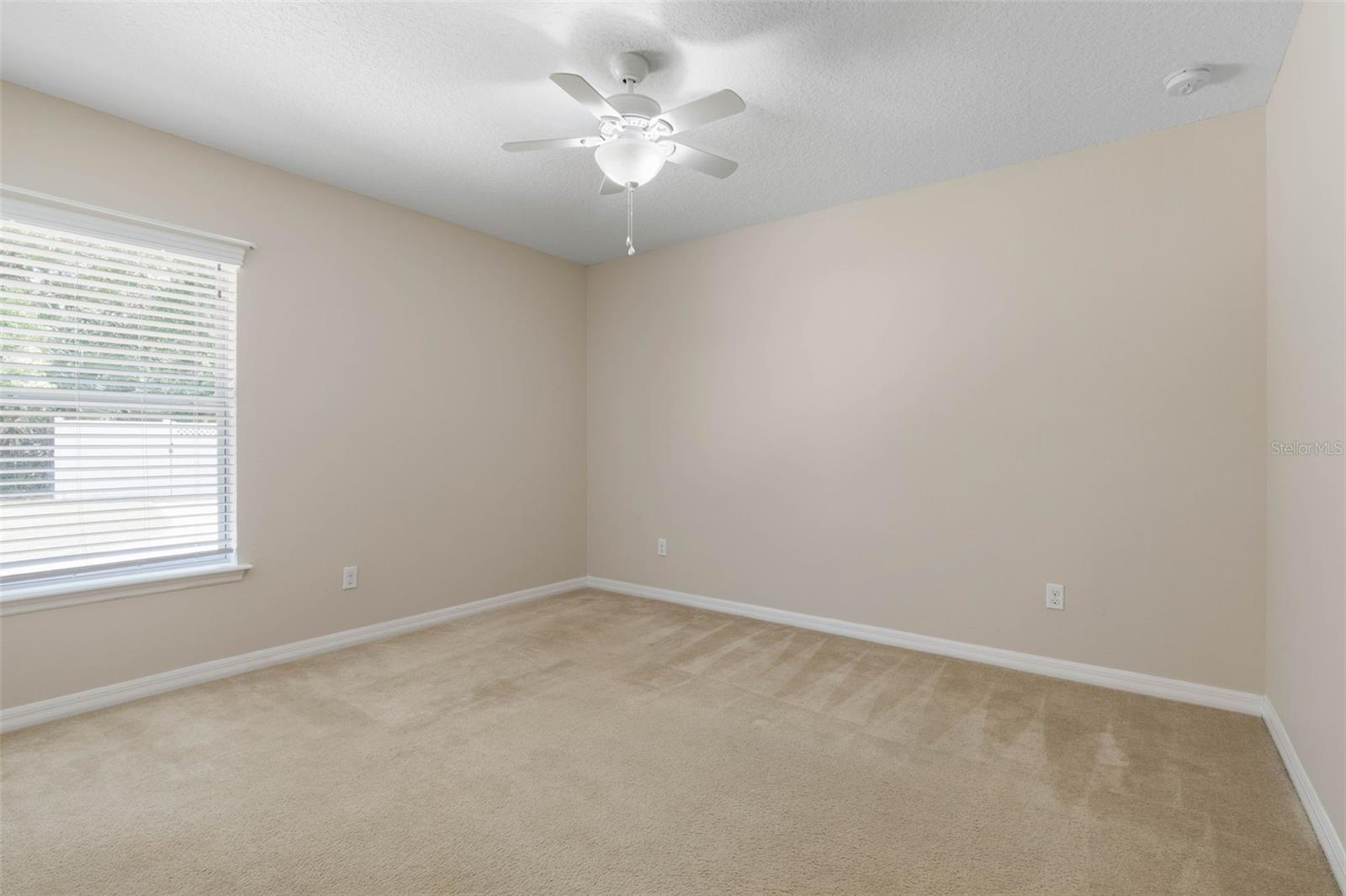 Image 32 of 61 For 105 Woodside Drive