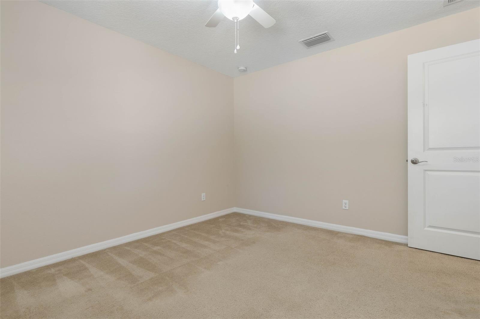 Image 34 of 61 For 105 Woodside Drive