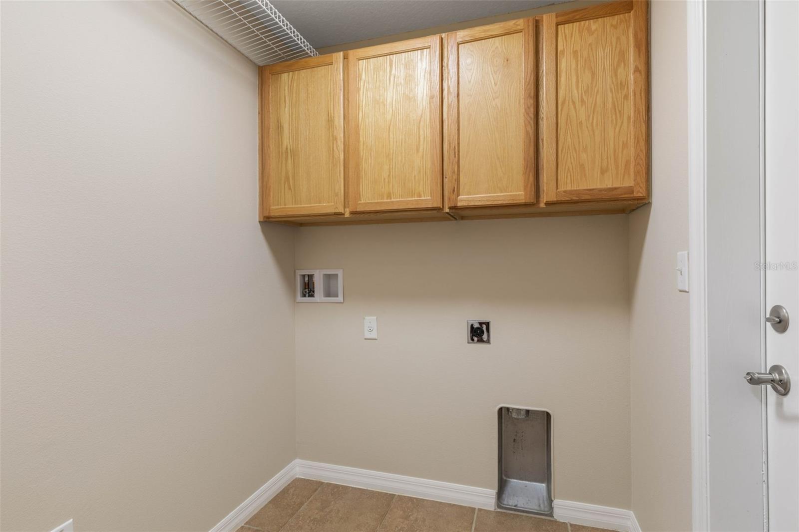 Image 35 of 61 For 105 Woodside Drive