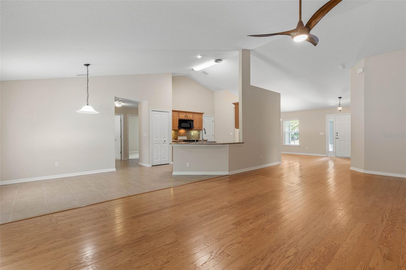 Image 9 of 61 For 105 Woodside Drive
