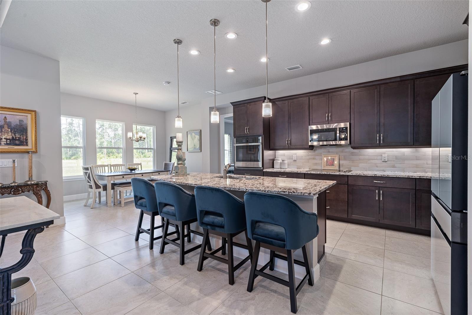 Image 11 of 79 For 380 Stirling Bridge Drive