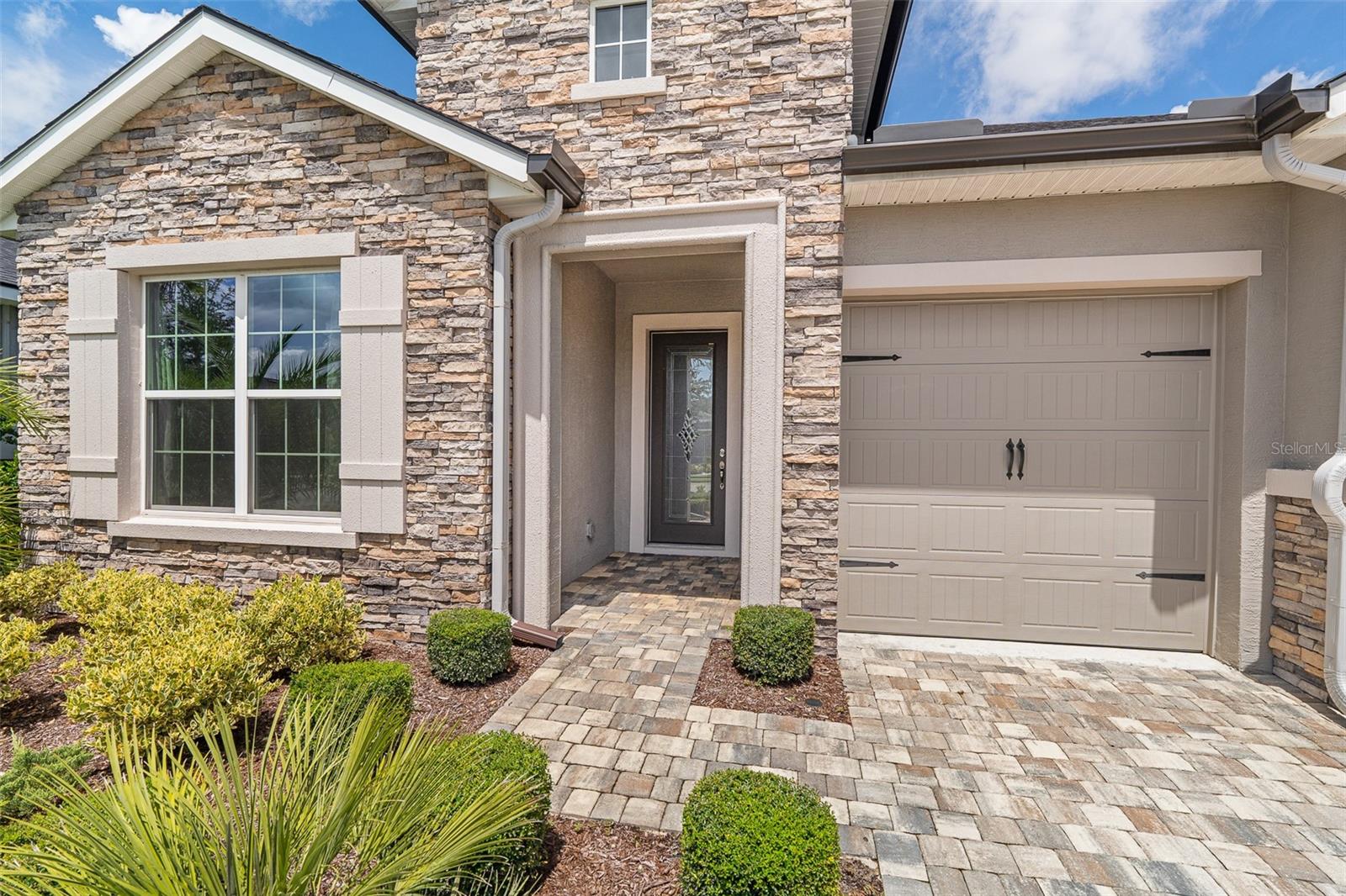 Image 2 of 79 For 380 Stirling Bridge Drive