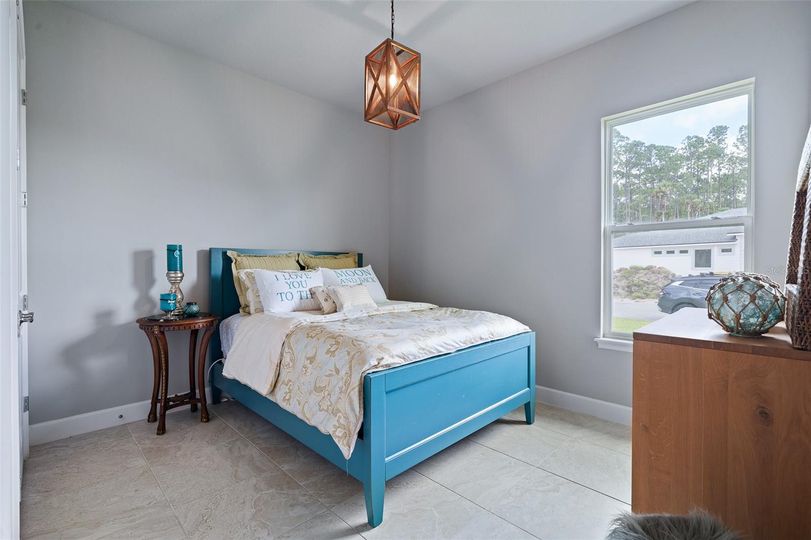 Image 32 of 79 For 380 Stirling Bridge Drive