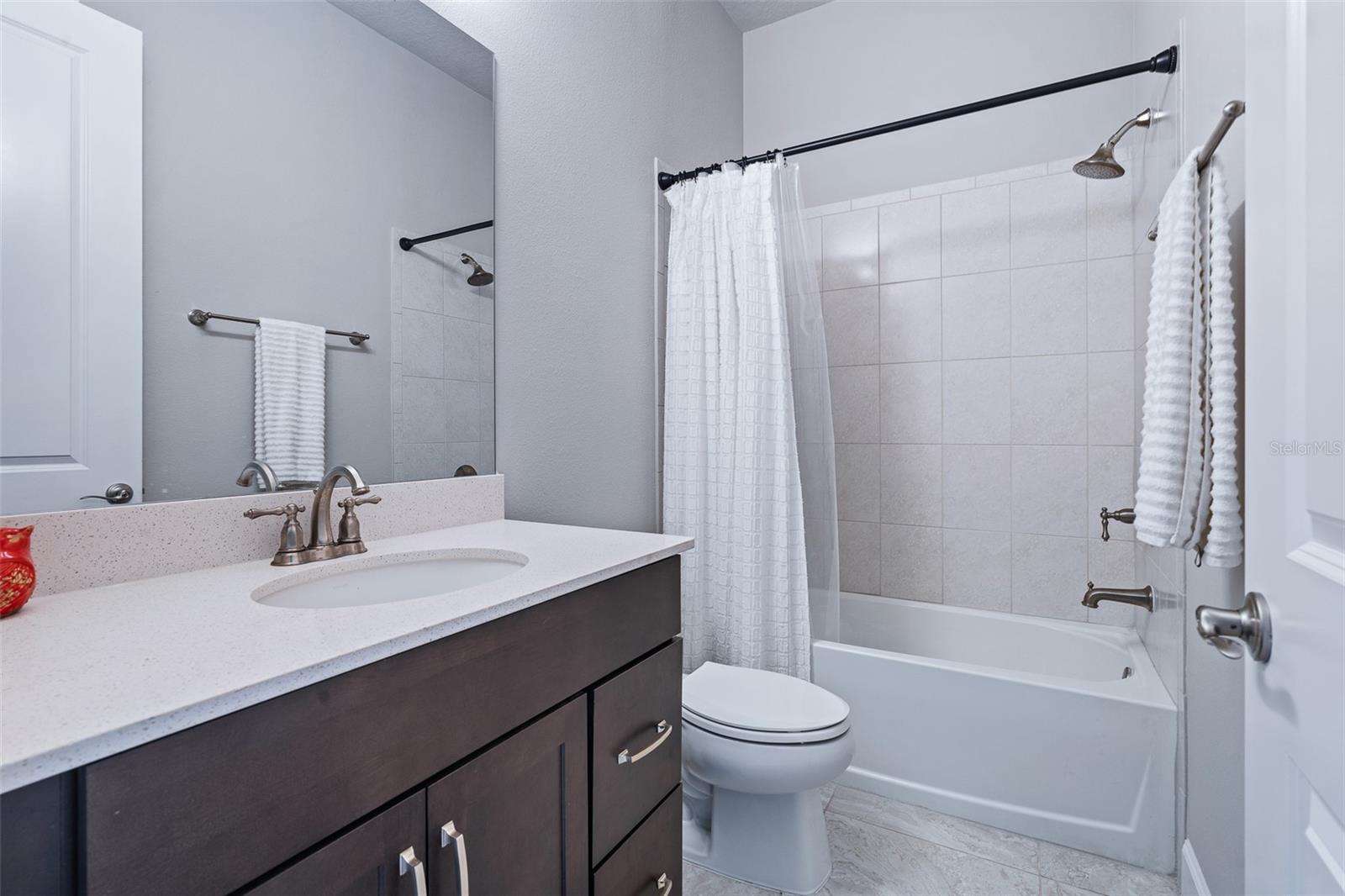 Image 35 of 79 For 380 Stirling Bridge Drive