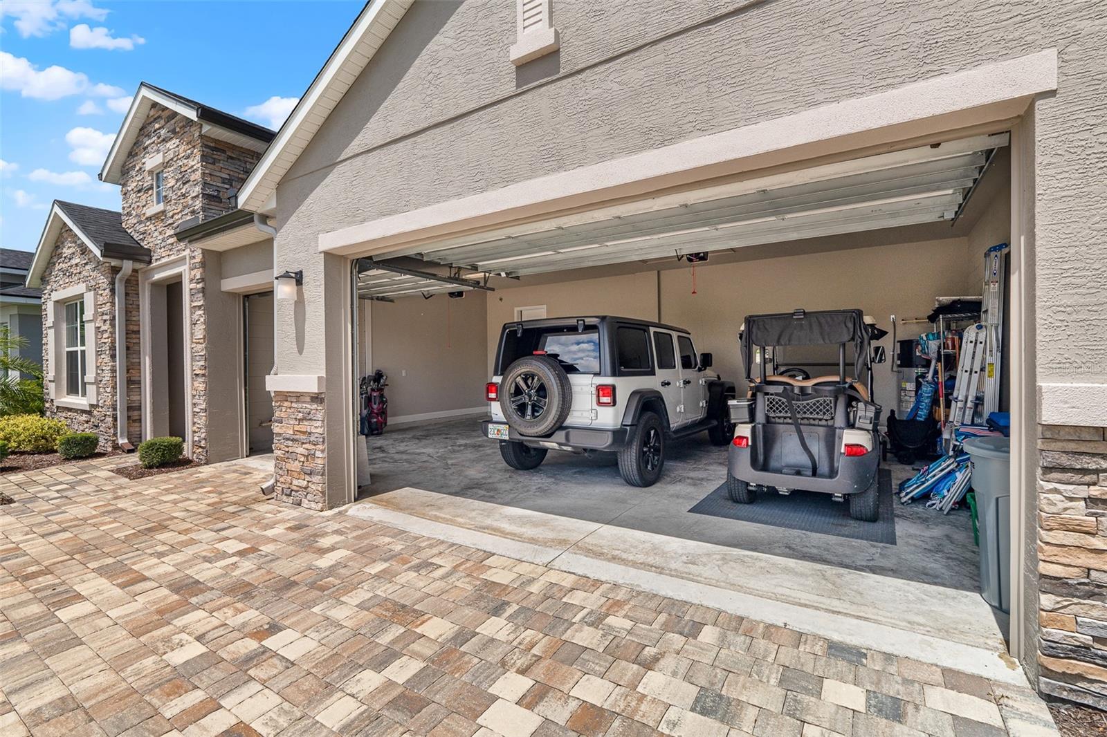 Image 55 of 79 For 380 Stirling Bridge Drive
