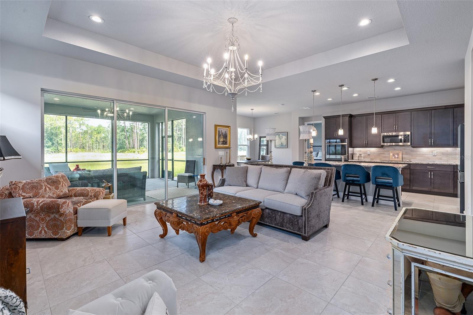 Image 9 of 79 For 380 Stirling Bridge Drive