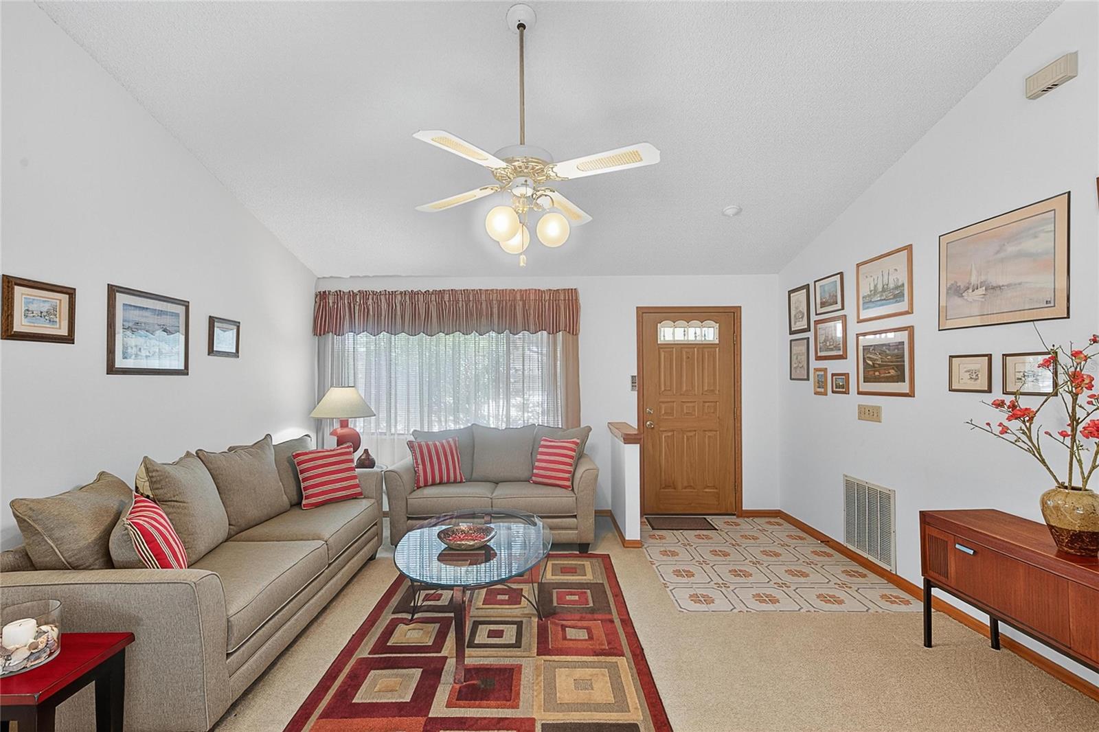 Image 10 of 80 For 62 Foster Lane