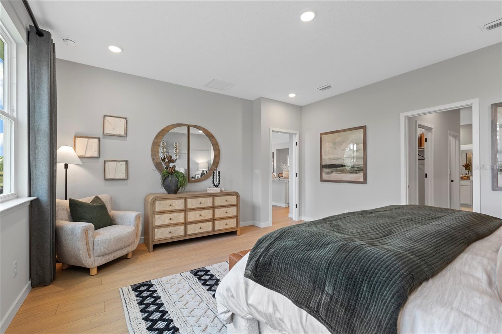 Image 11 of 40 For 7 Perseus Avenue