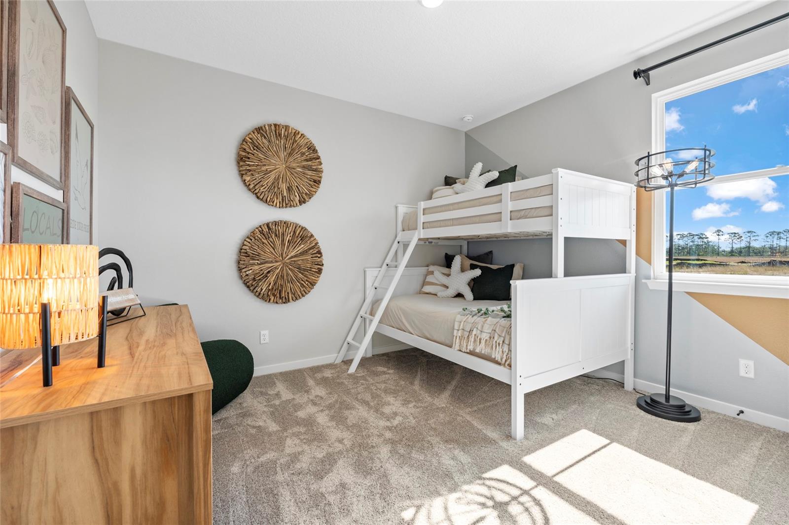Listing photo id 15 for 61 Pegasus Road