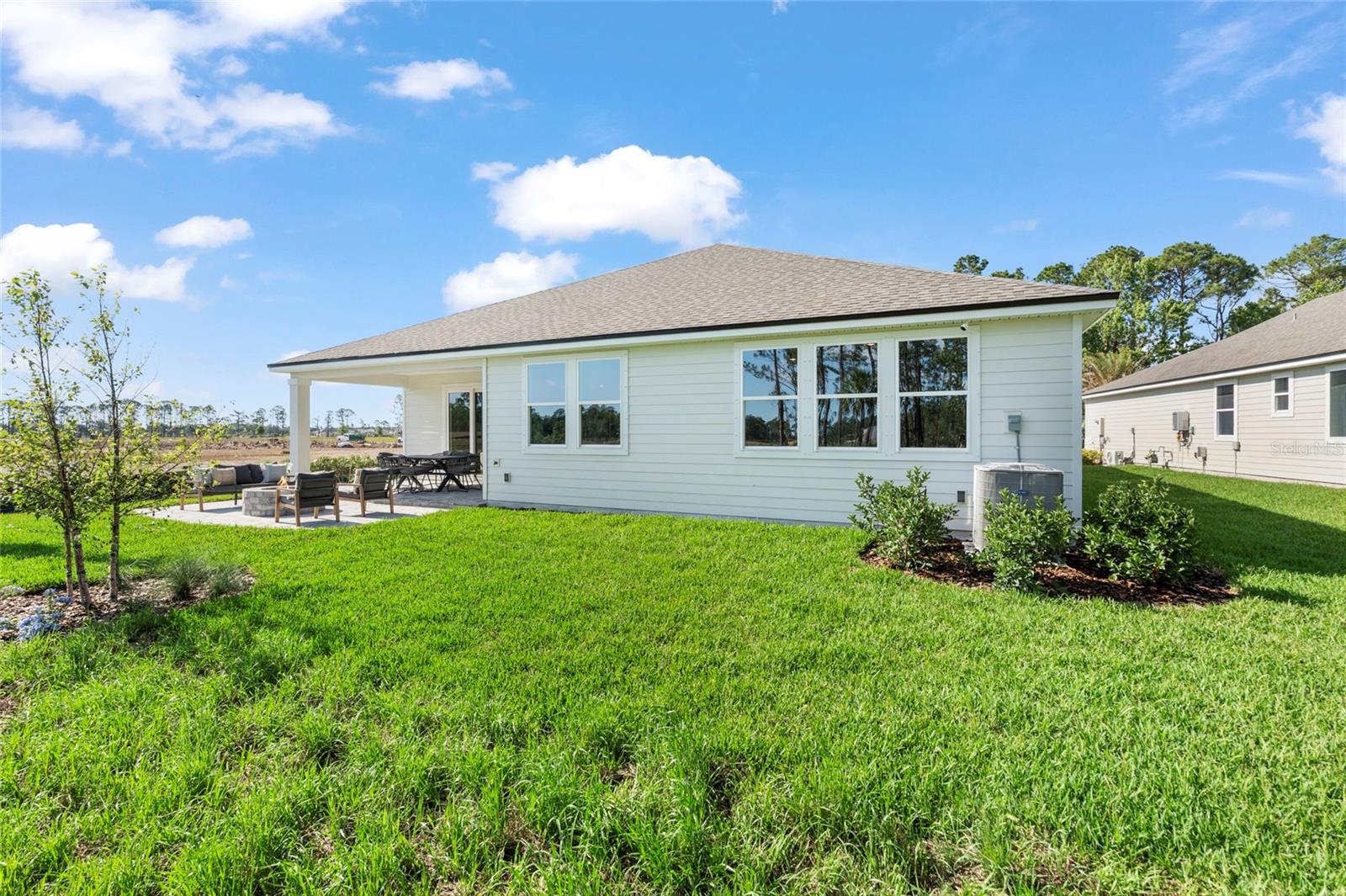 Listing photo id 22 for 61 Pegasus Road