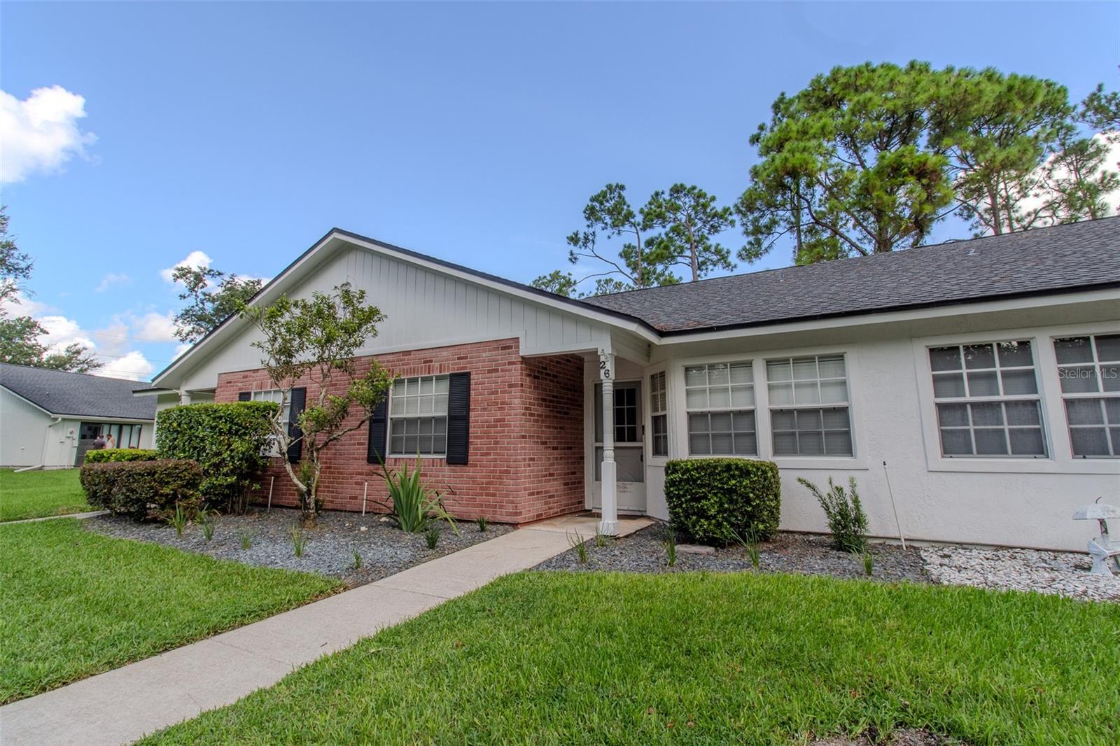 Image 2 of 24 For 26 Kings Colony Court