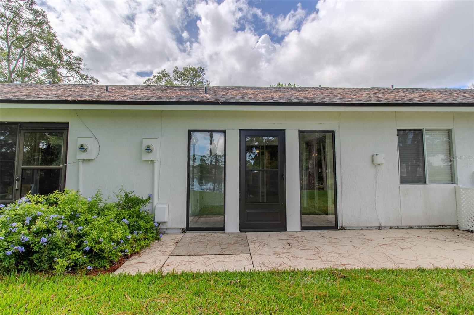Image 22 of 24 For 26 Kings Colony Court