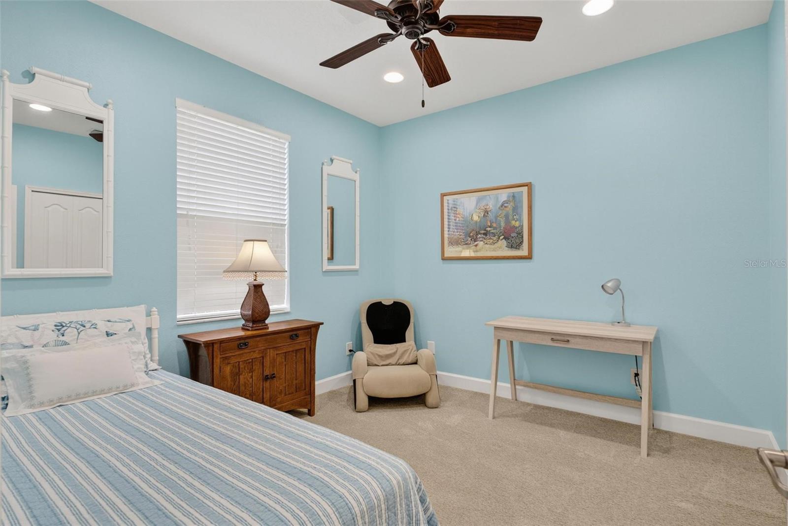 Image 13 of 60 For 425 Champion Ridge Drive