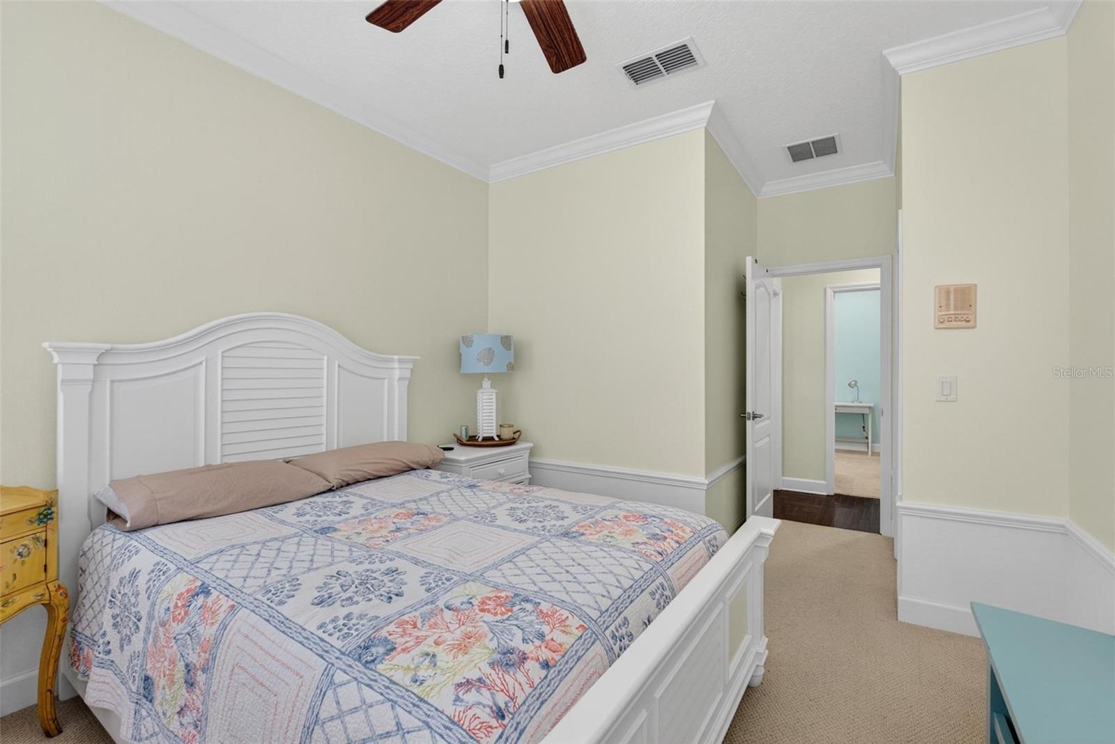 Image 17 of 60 For 425 Champion Ridge Drive