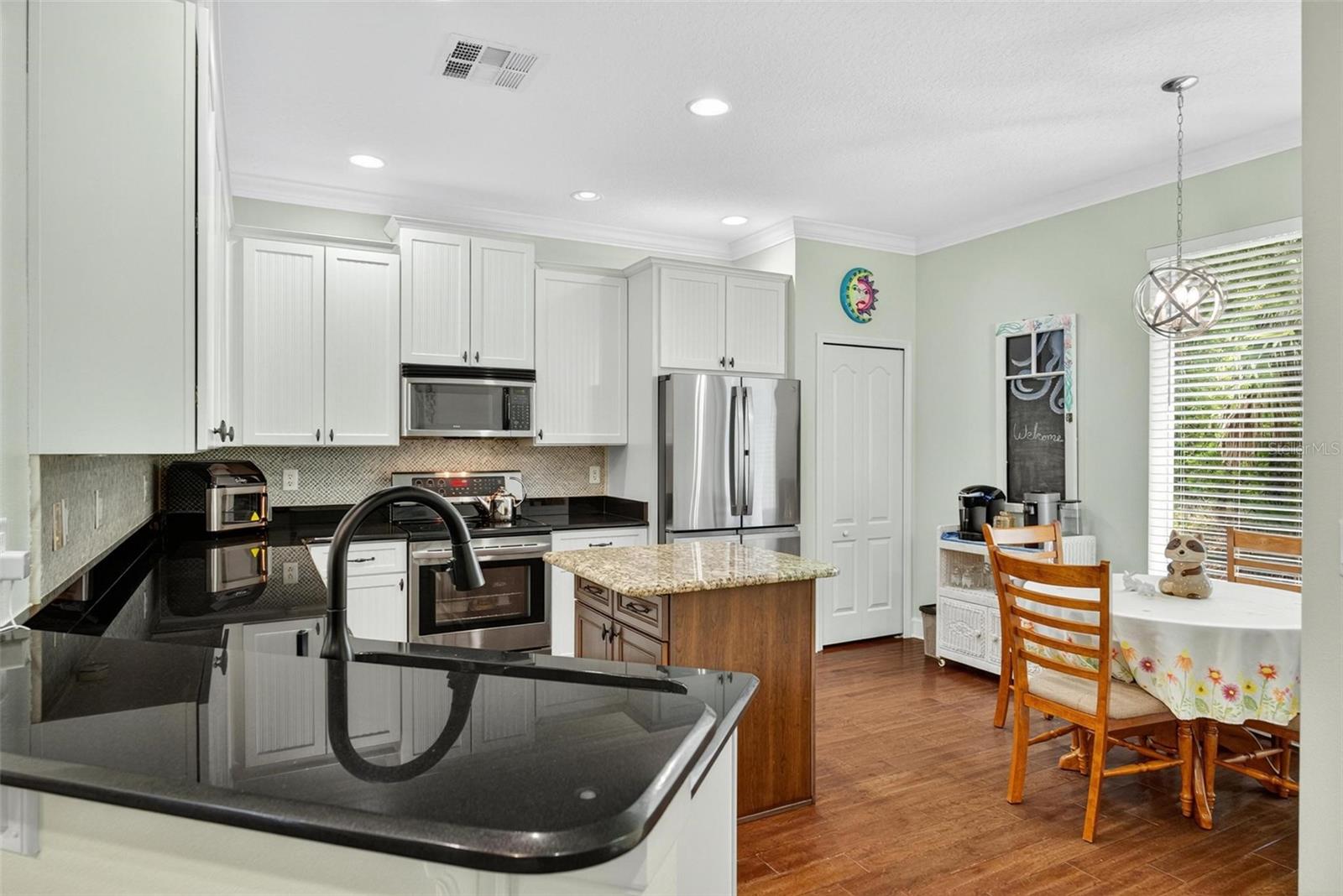 Image 31 of 60 For 425 Champion Ridge Drive