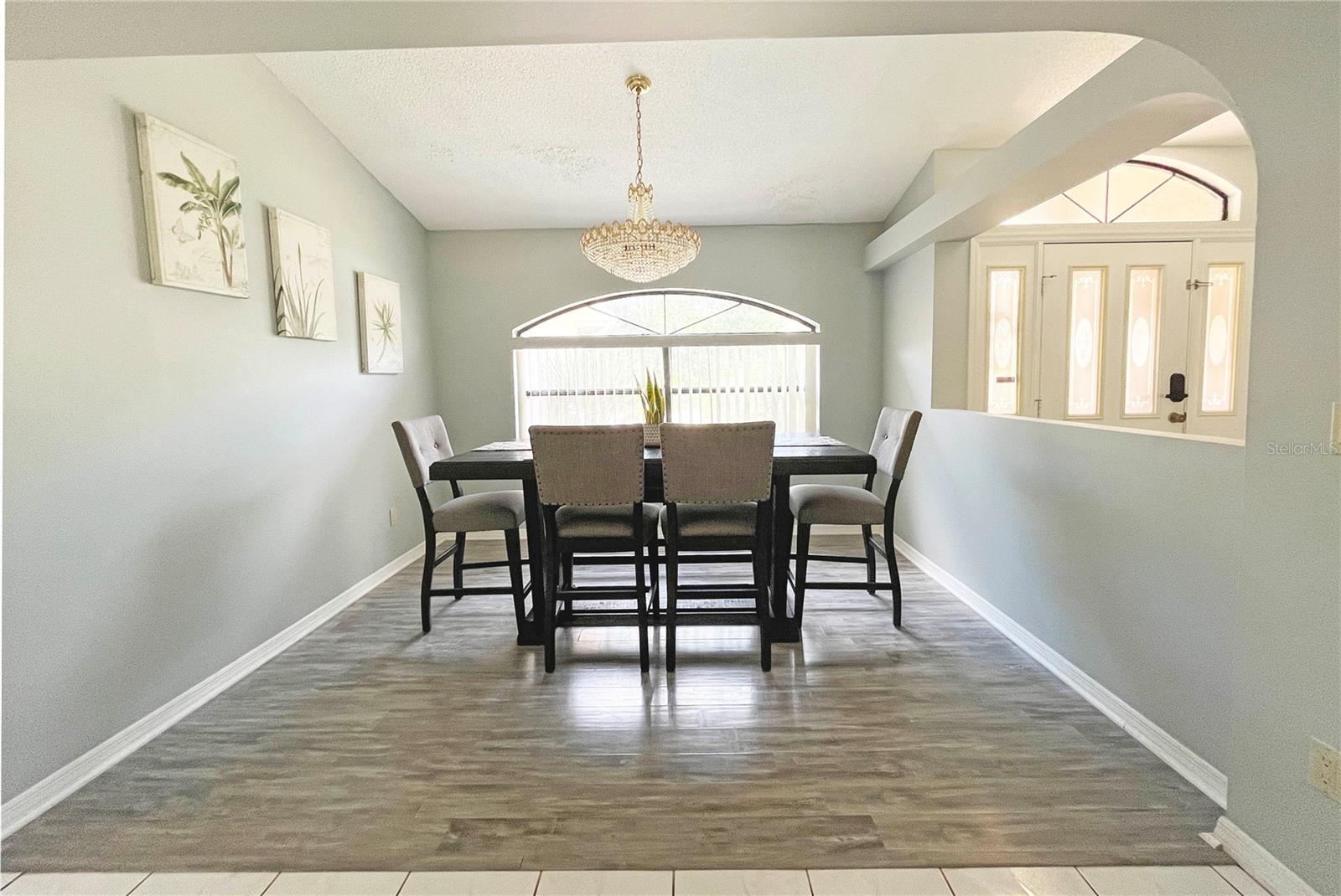 Image 12 of 34 For 62 Whippoorwill Drive