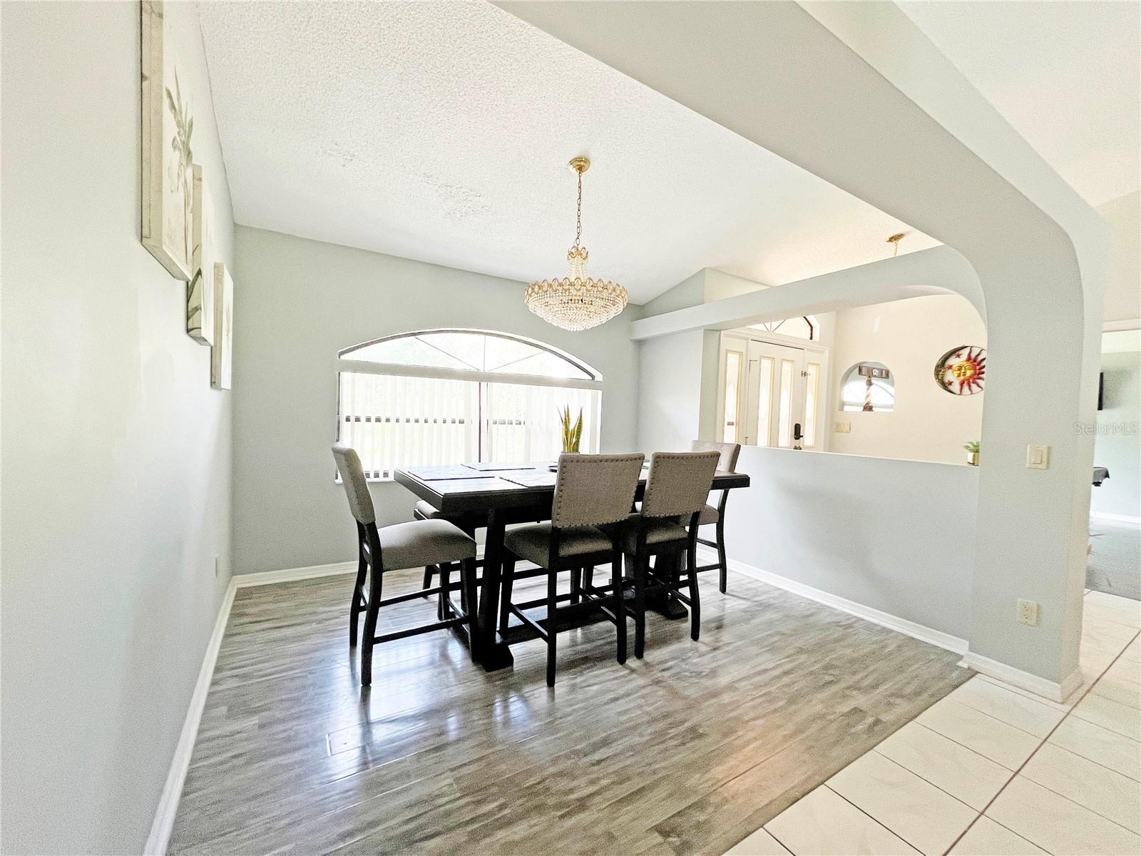 Image 13 of 34 For 62 Whippoorwill Drive