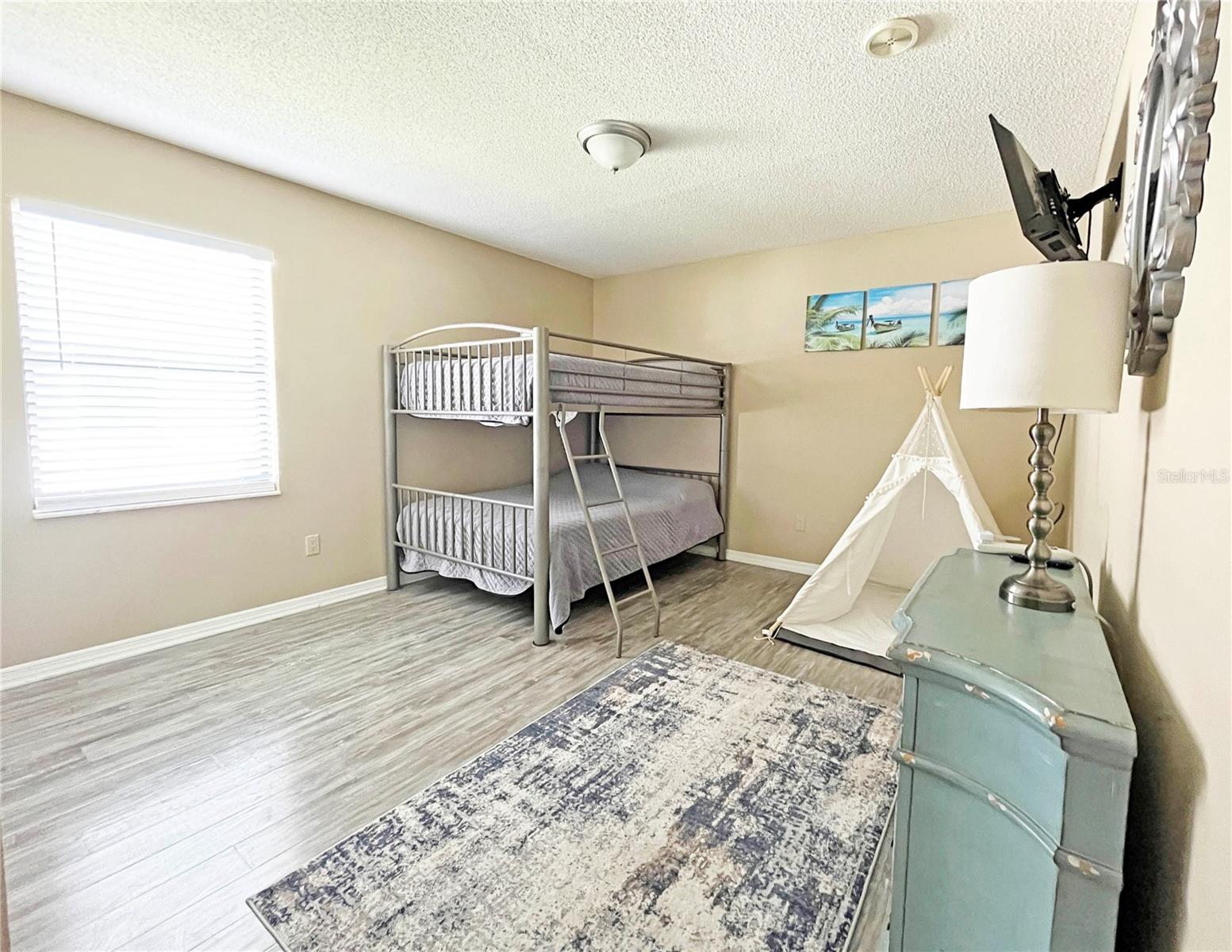 Image 23 of 34 For 62 Whippoorwill Drive