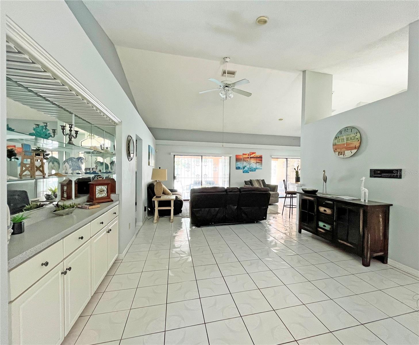 Image 8 of 34 For 62 Whippoorwill Drive