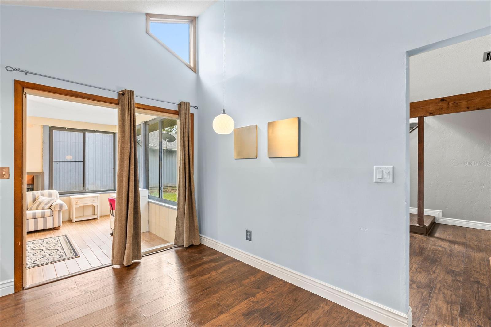 Image 17 of 72 For 291 Millview Court