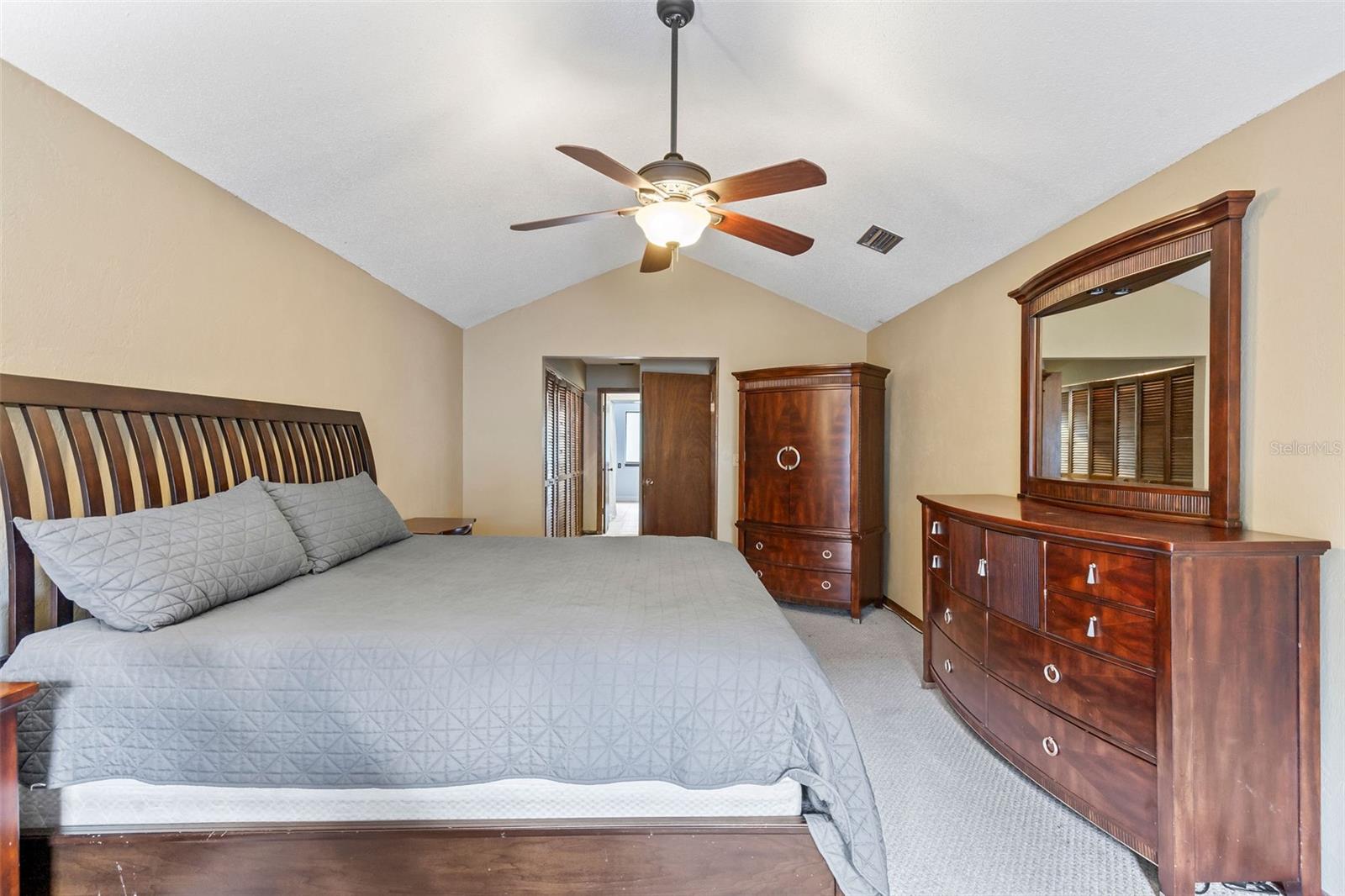 Image 23 of 72 For 291 Millview Court