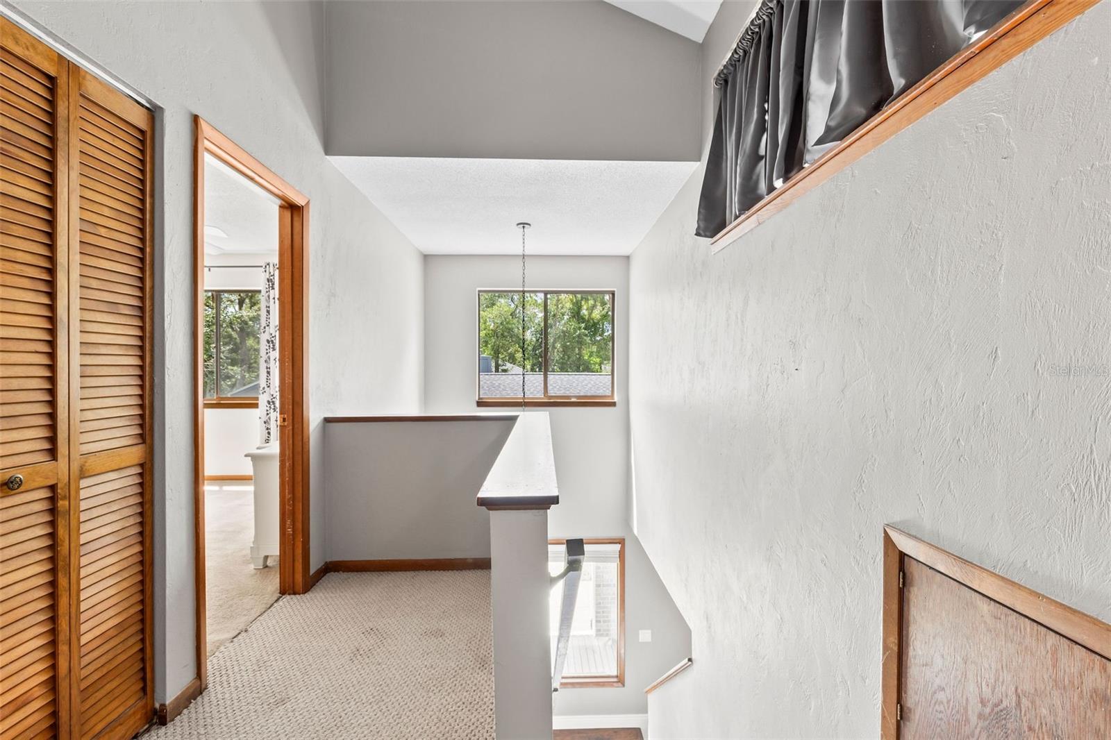 Image 32 of 72 For 291 Millview Court