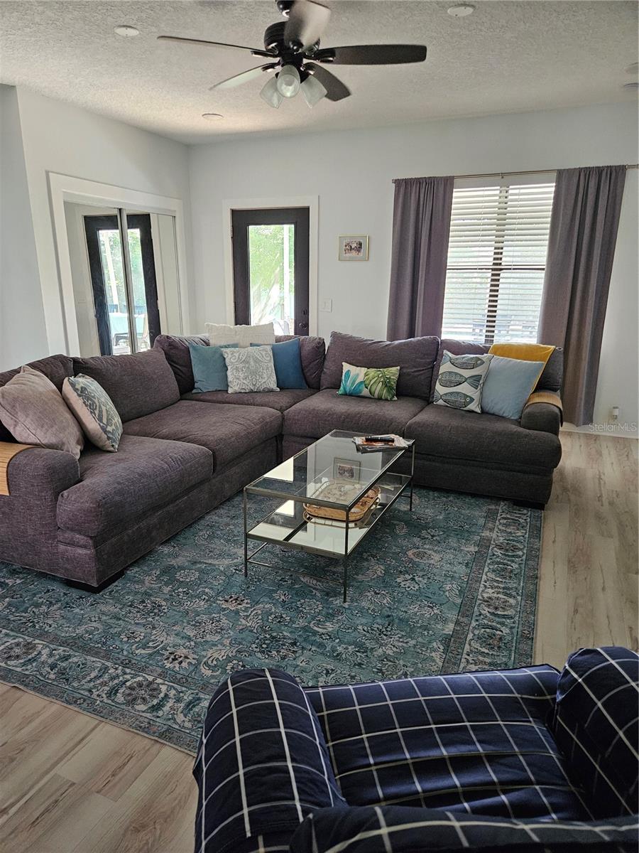 Image 10 of 31 For 42 Menendez Road
