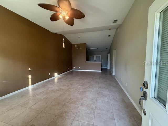 Image 3 of 7 For 9 Emerald Lane B