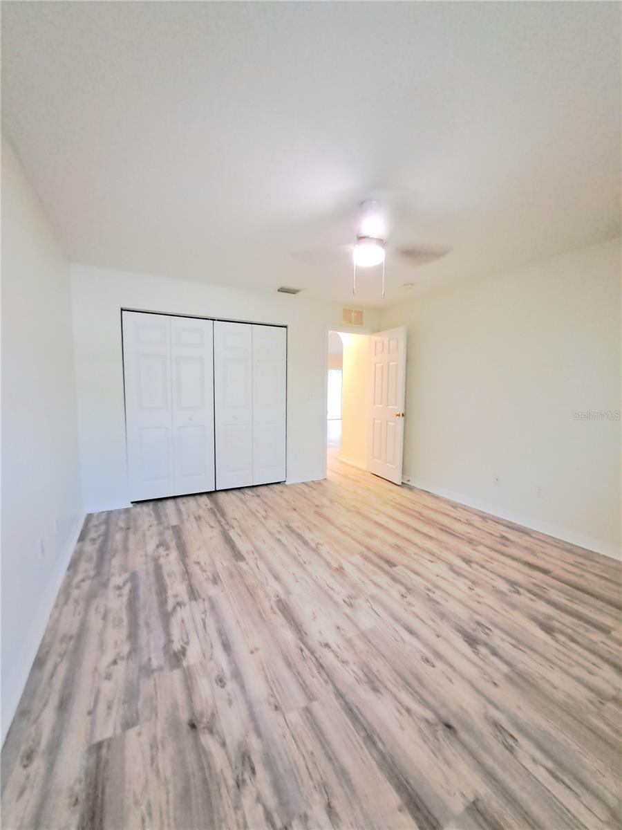 Image 22 of 30 For 10 Lincoln Place