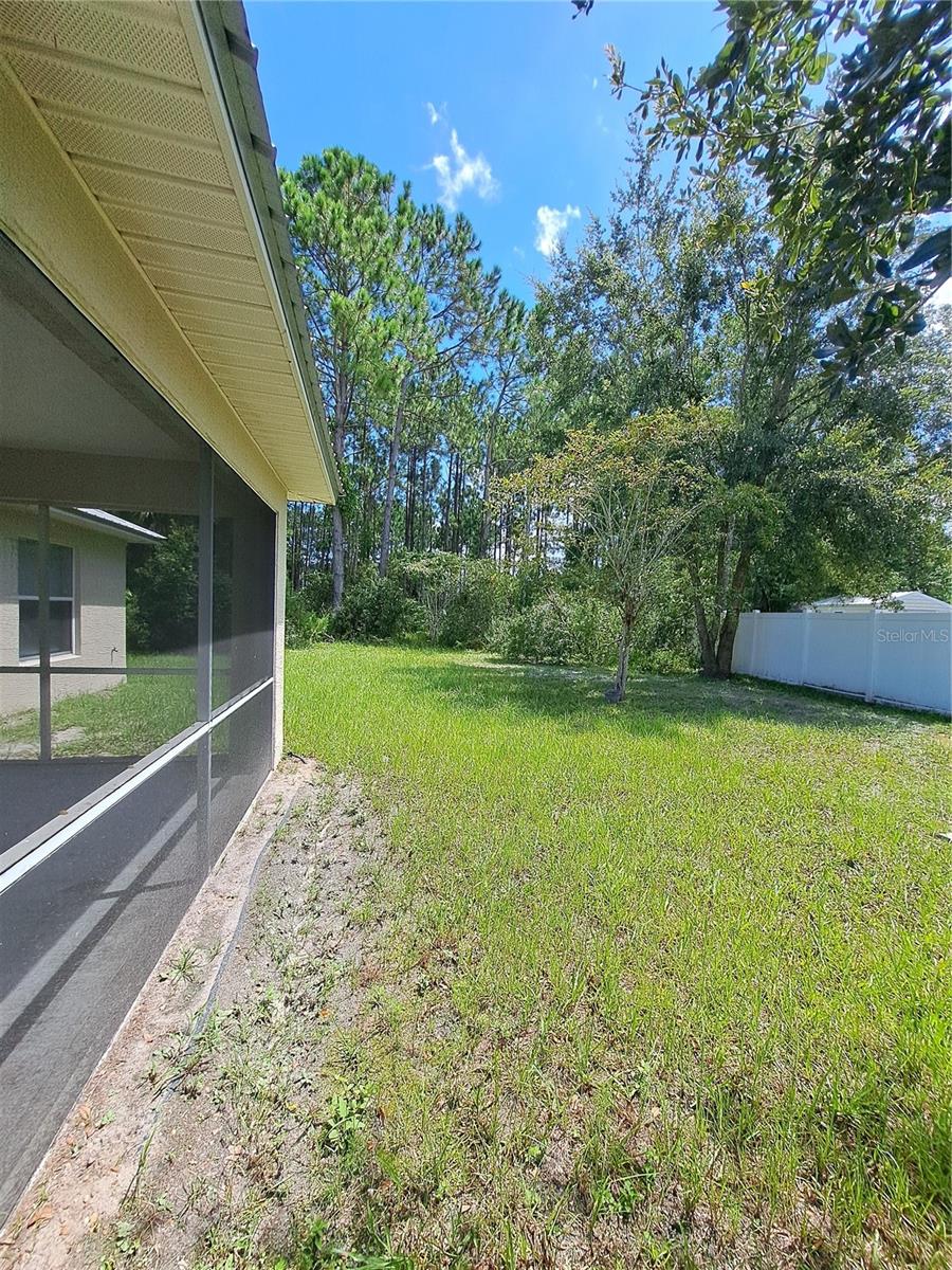 Image 29 of 30 For 10 Lincoln Place