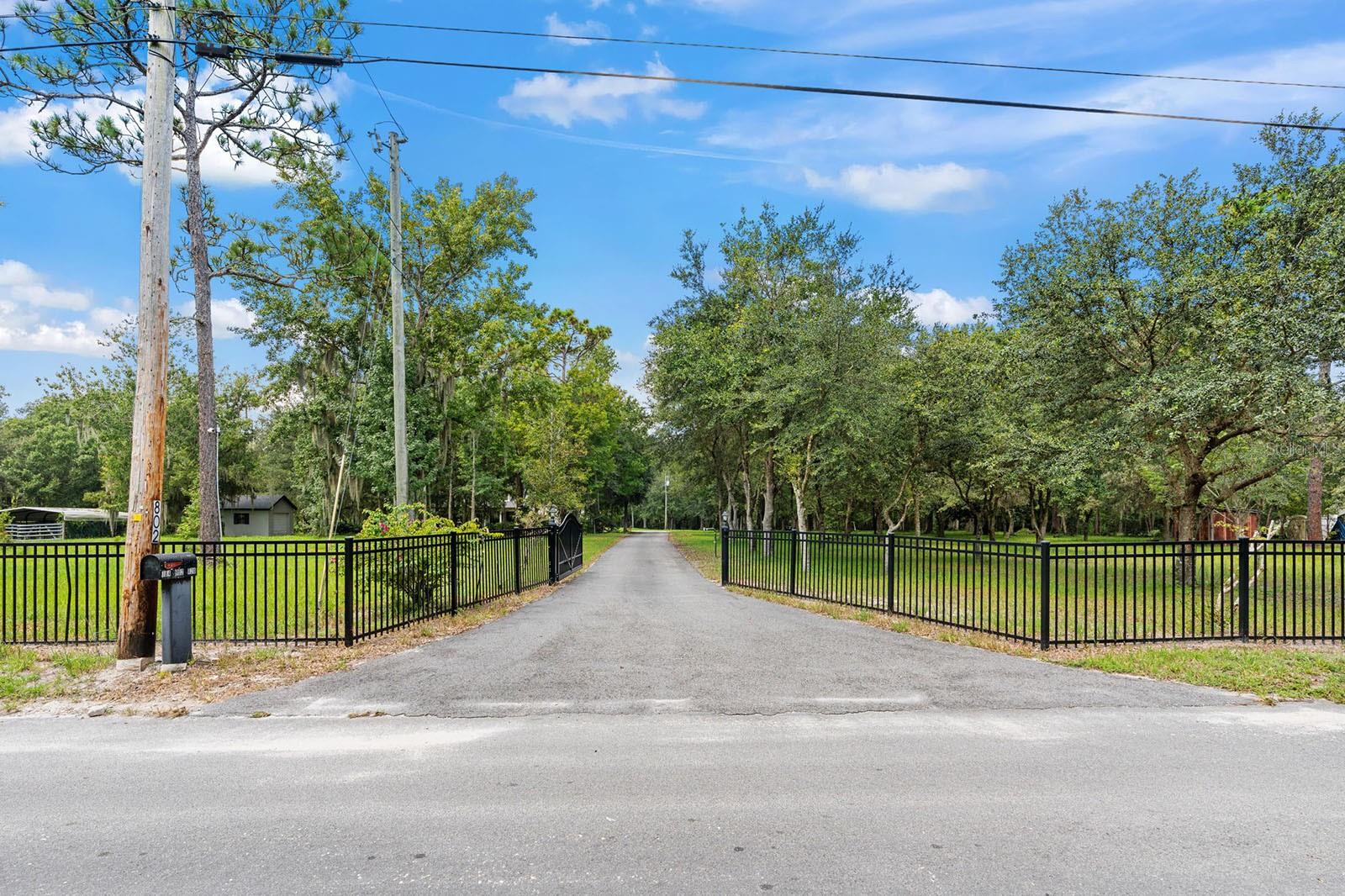 Image 17 of 60 For 802 Hamilton Drive
