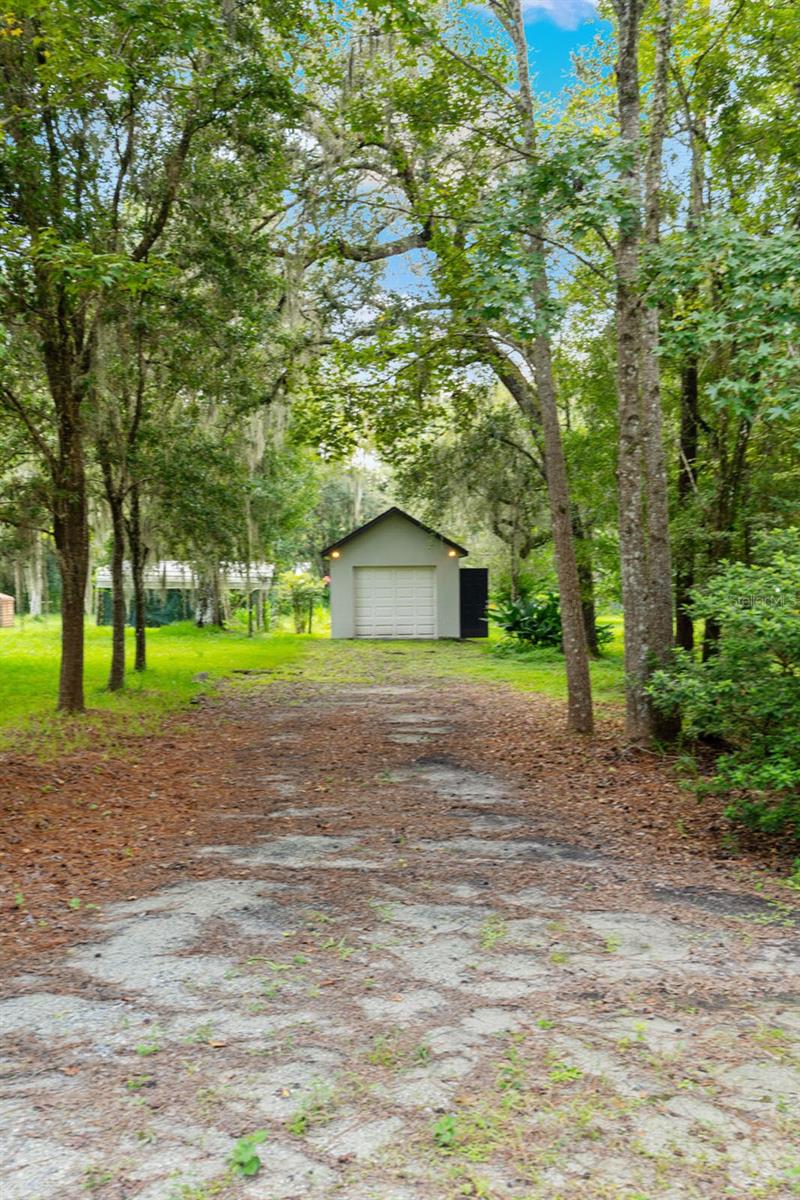 Image 19 of 60 For 802 Hamilton Drive