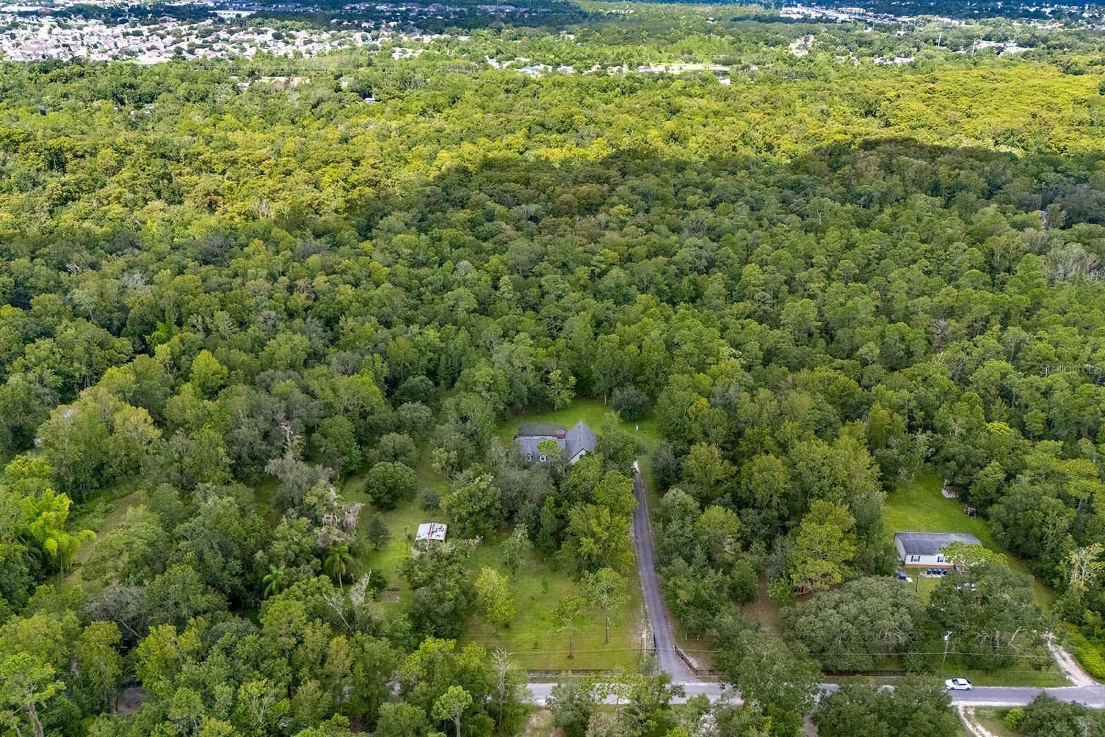 Image 3 of 60 For 802 Hamilton Drive