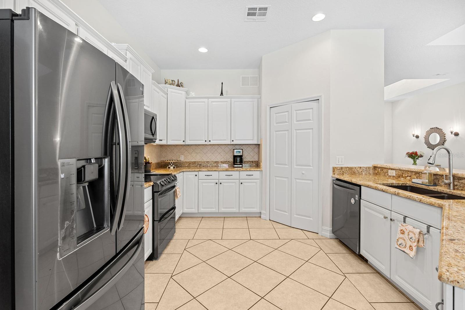 Image 36 of 60 For 802 Hamilton Drive