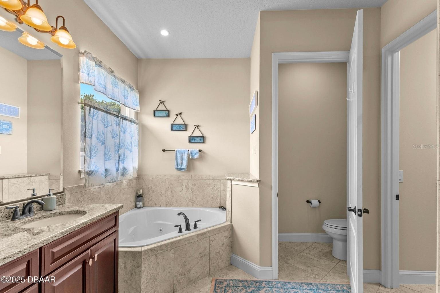 Image 18 of 50 For 3715 John Anderson Drive