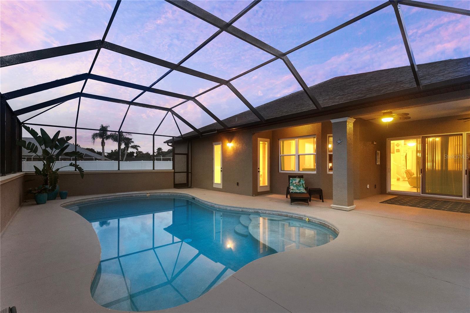 Image 2 of 50 For 3715 John Anderson Drive