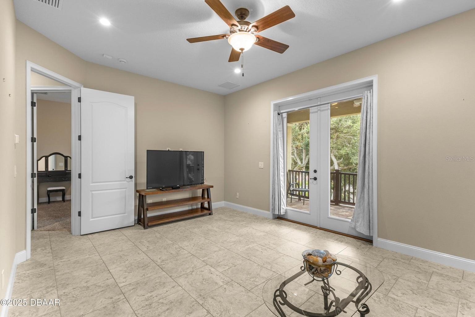 Image 27 of 50 For 3715 John Anderson Drive