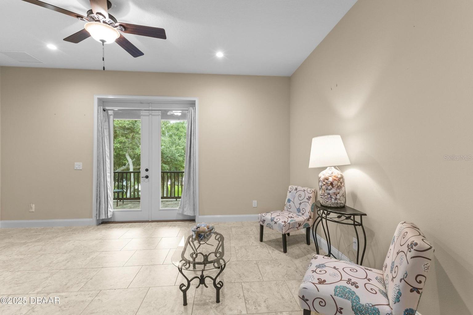 Image 28 of 50 For 3715 John Anderson Drive