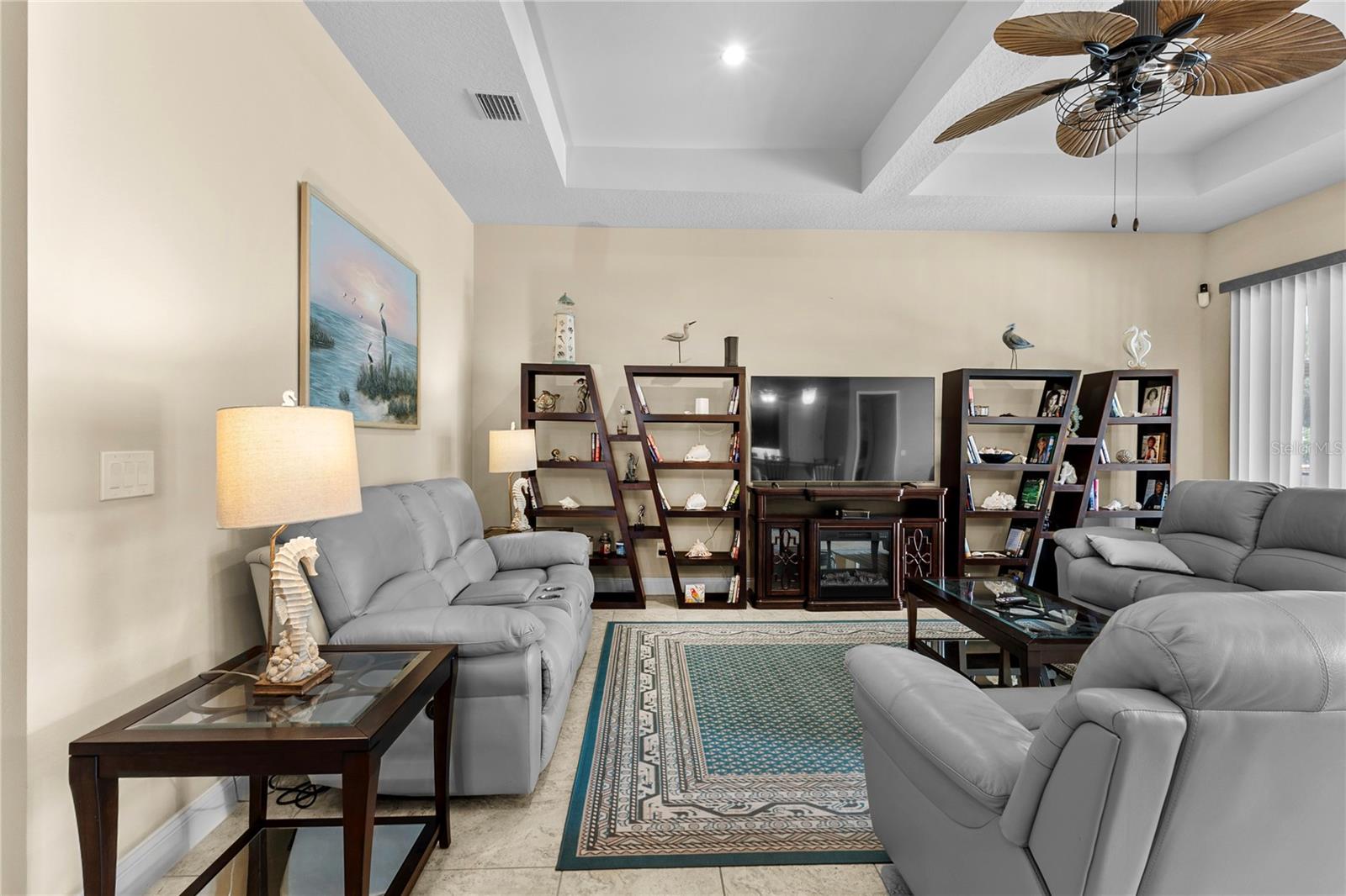 Image 7 of 50 For 3715 John Anderson Drive