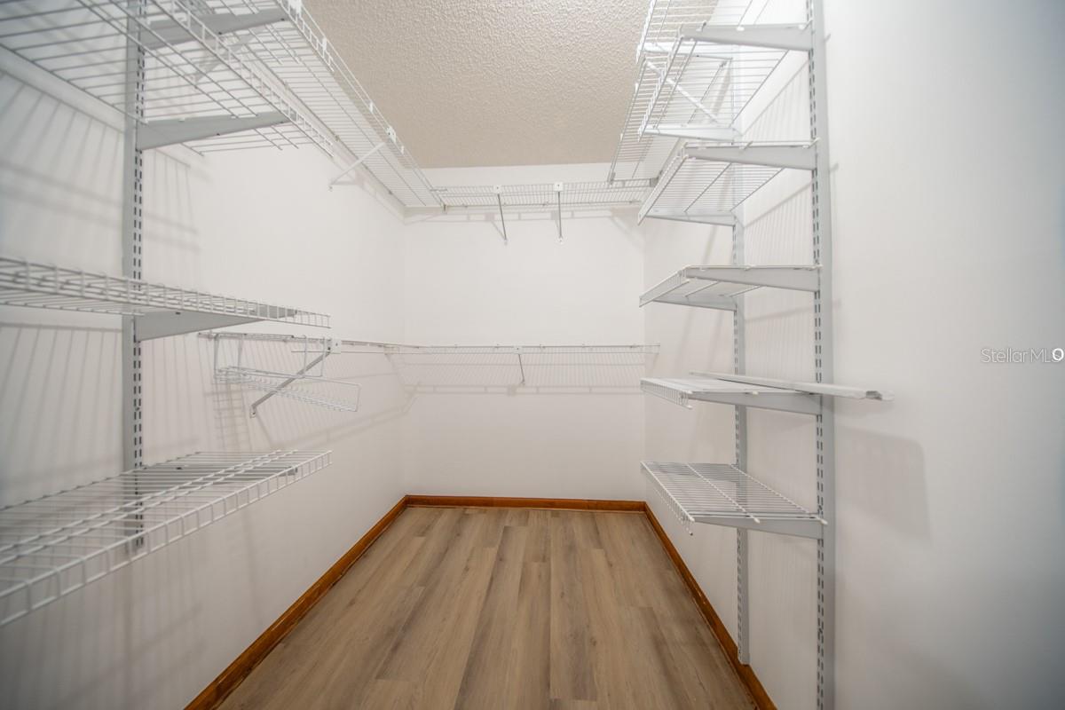 Image 21 of 48 For 14180 Hampton Fallas Drive N